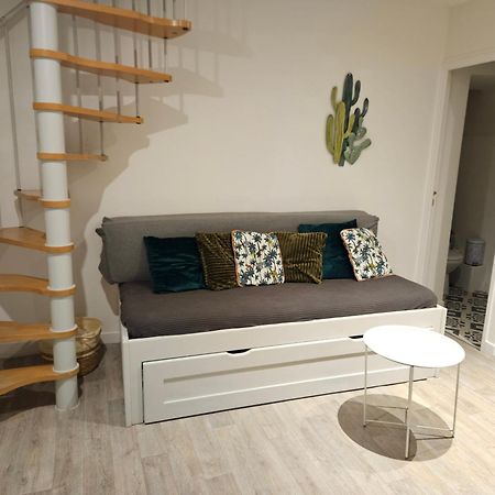 maison de village meublée avec terrasse Donzère Esterno foto
